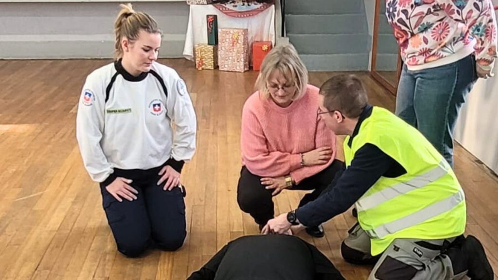 Formations aux premiers secours proposées par la Croix Blanche 28