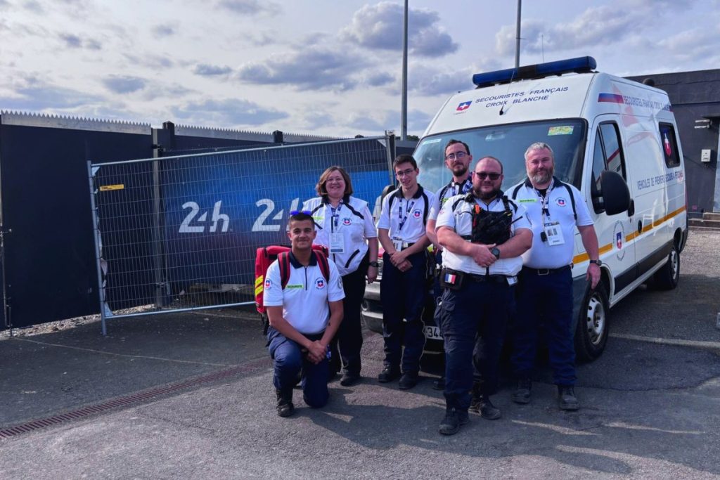Poste de secours assuré par les bénévoles de la Croix Blanche 28 en Eure-et-Loir